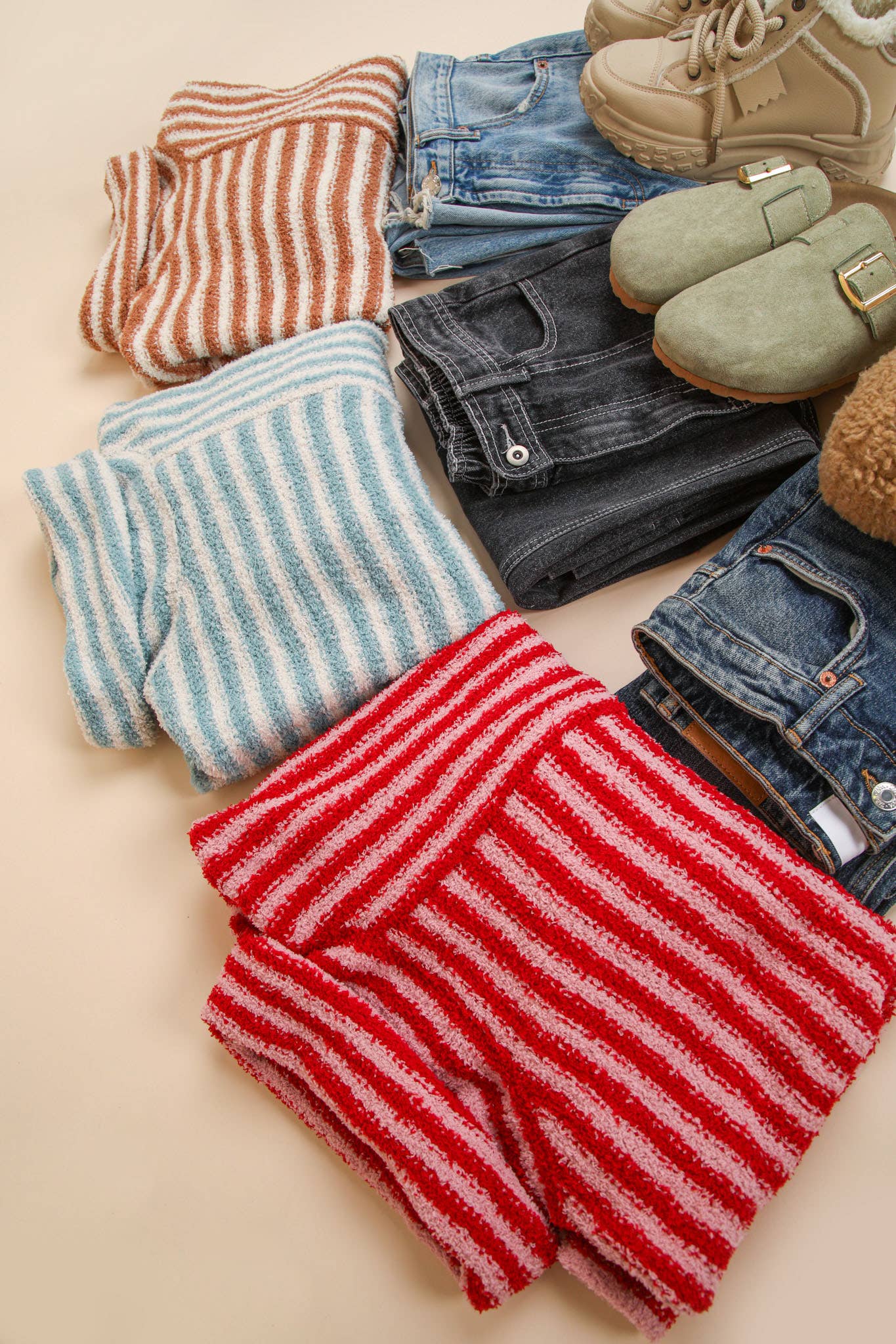 12W3186N-Mock Neck Soft Striped Knit Sweater Top