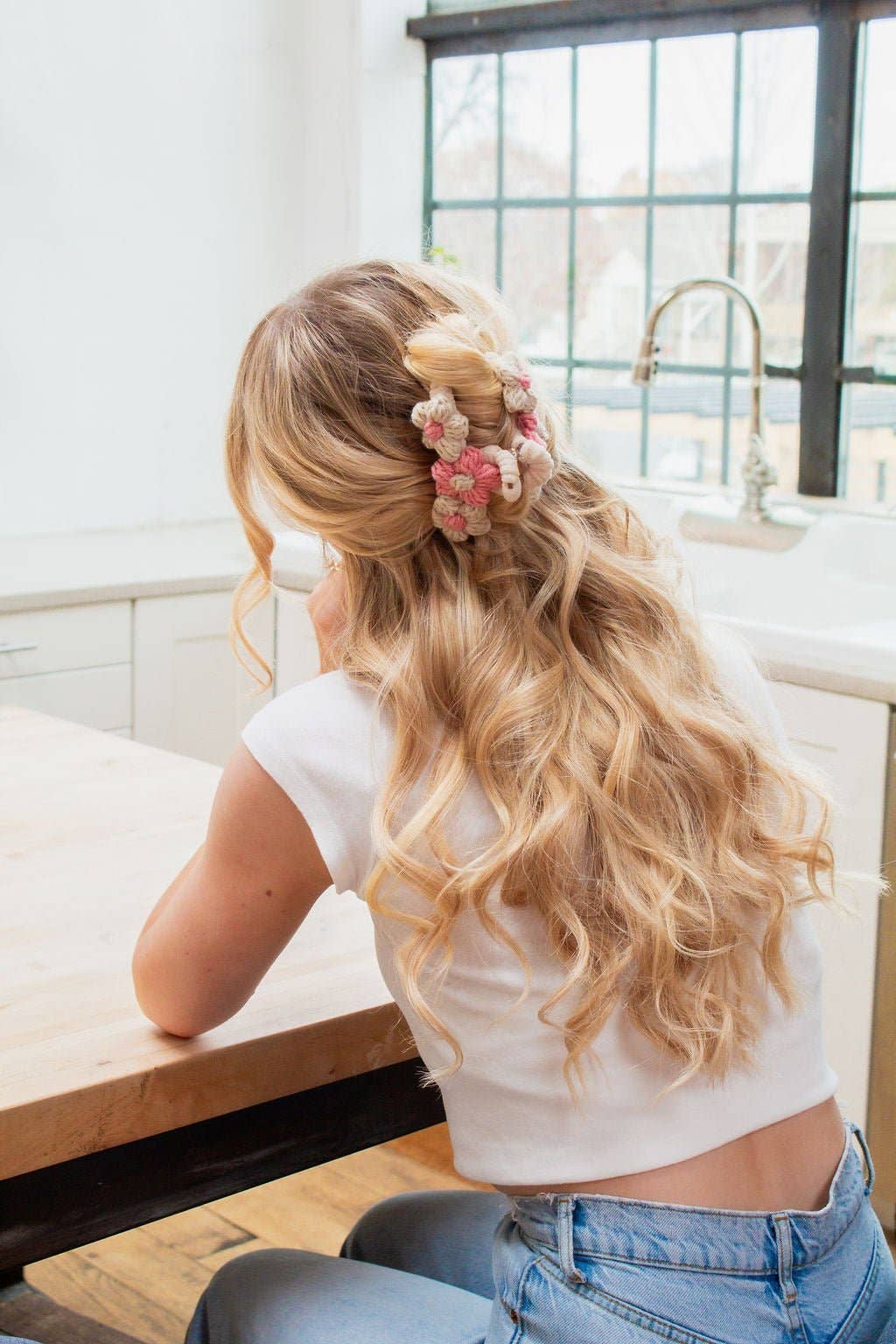 Knitted Petals Claw Clip