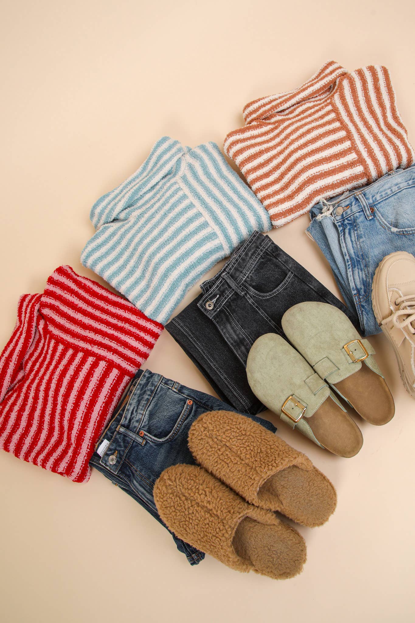 12W3186N-Mock Neck Soft Striped Knit Sweater Top