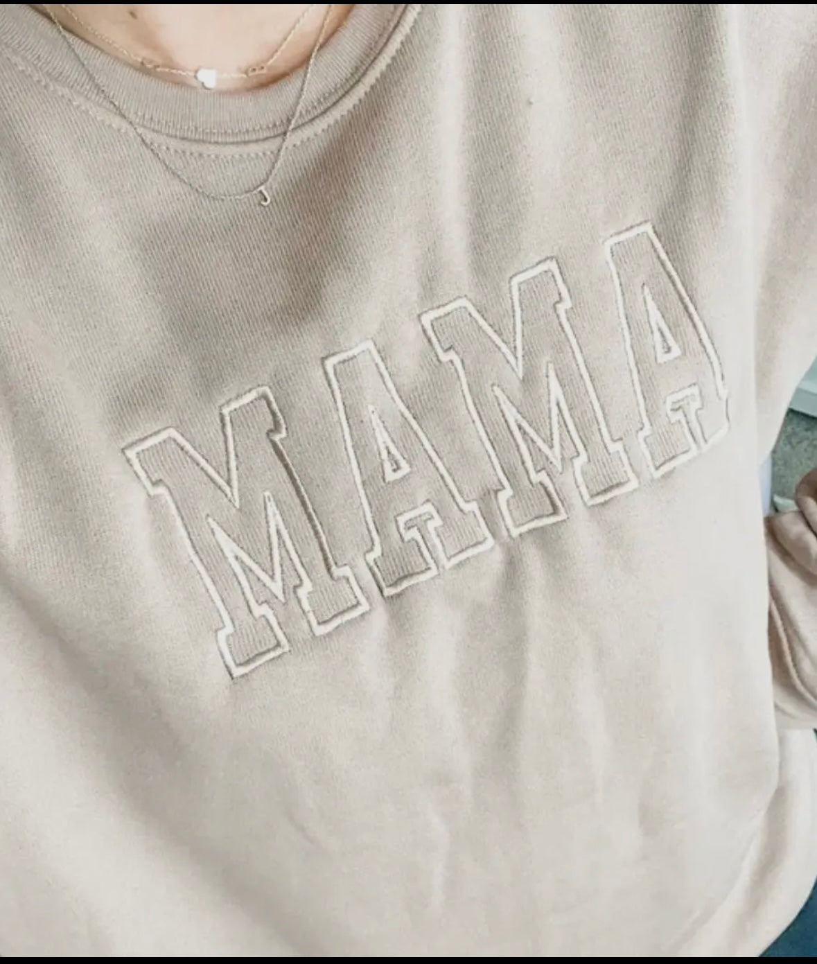Mama Crewneck Preorder