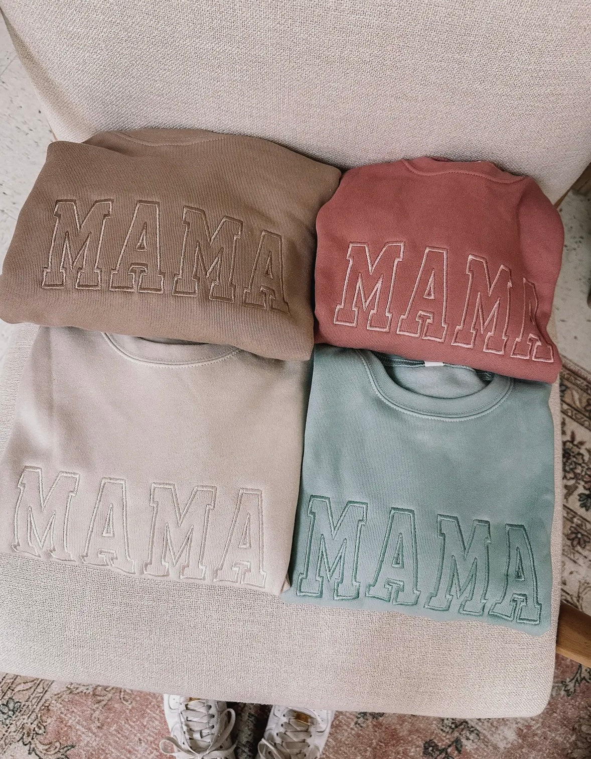 Mama Crewneck Preorder