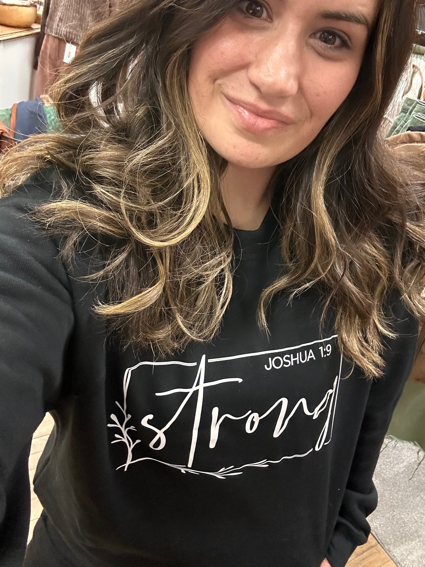 Strong Bella crewneck