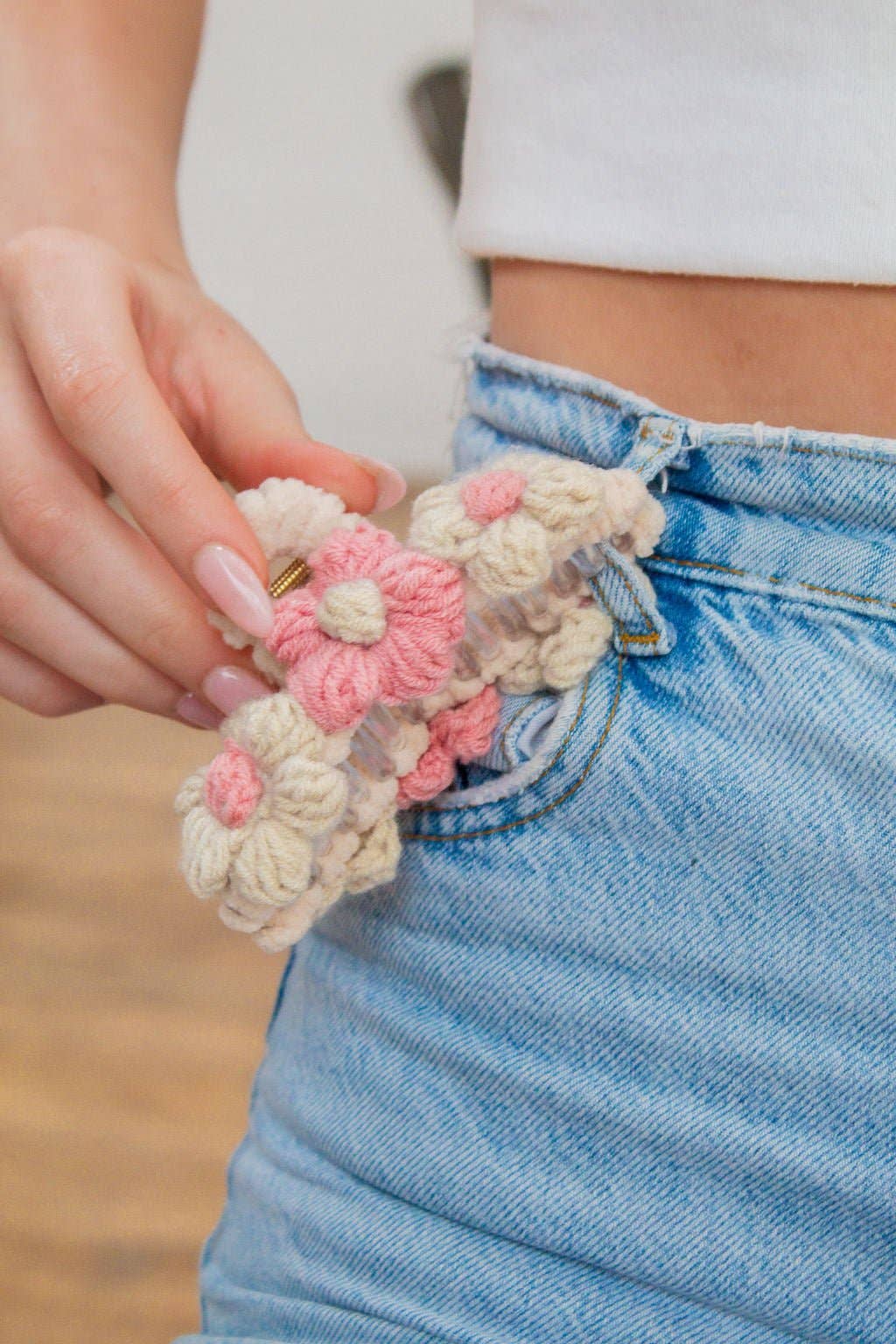 Knitted Petals Claw Clip